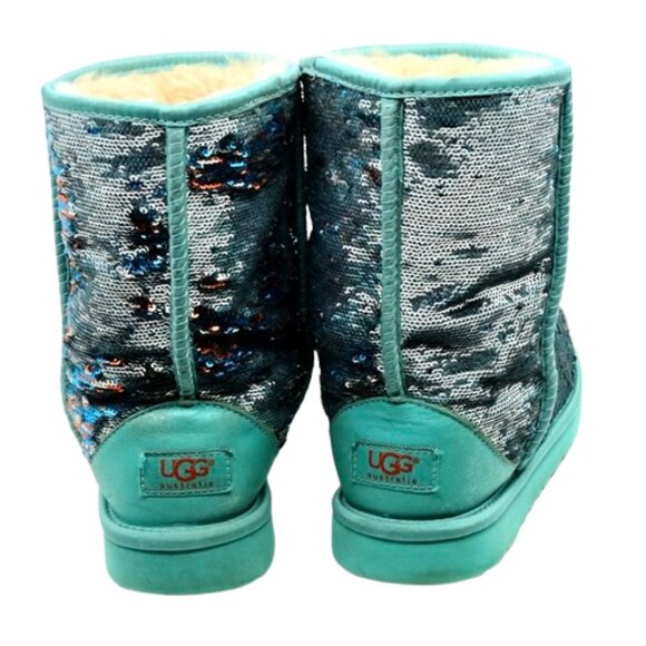 UGG~Classic Short Stellar Sequin~SHIMMERY BLUE SHEARLING ANKLE BOOTS SIZE 7 - Picture 4 of 7
